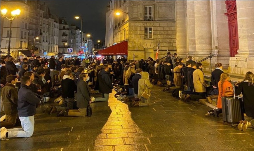 Catholiques prière de rue